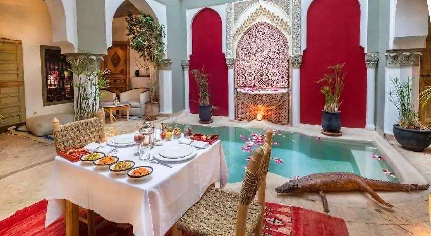 Holiday home Riad Lou, 5 Bedrooms, Private 12 P, Pool, Hammam Marrakesh