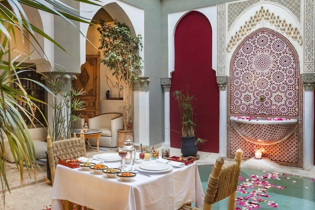 Riad Lou, 5 Bedrooms, Private 12 P, Pool, Hammam Marrakesh