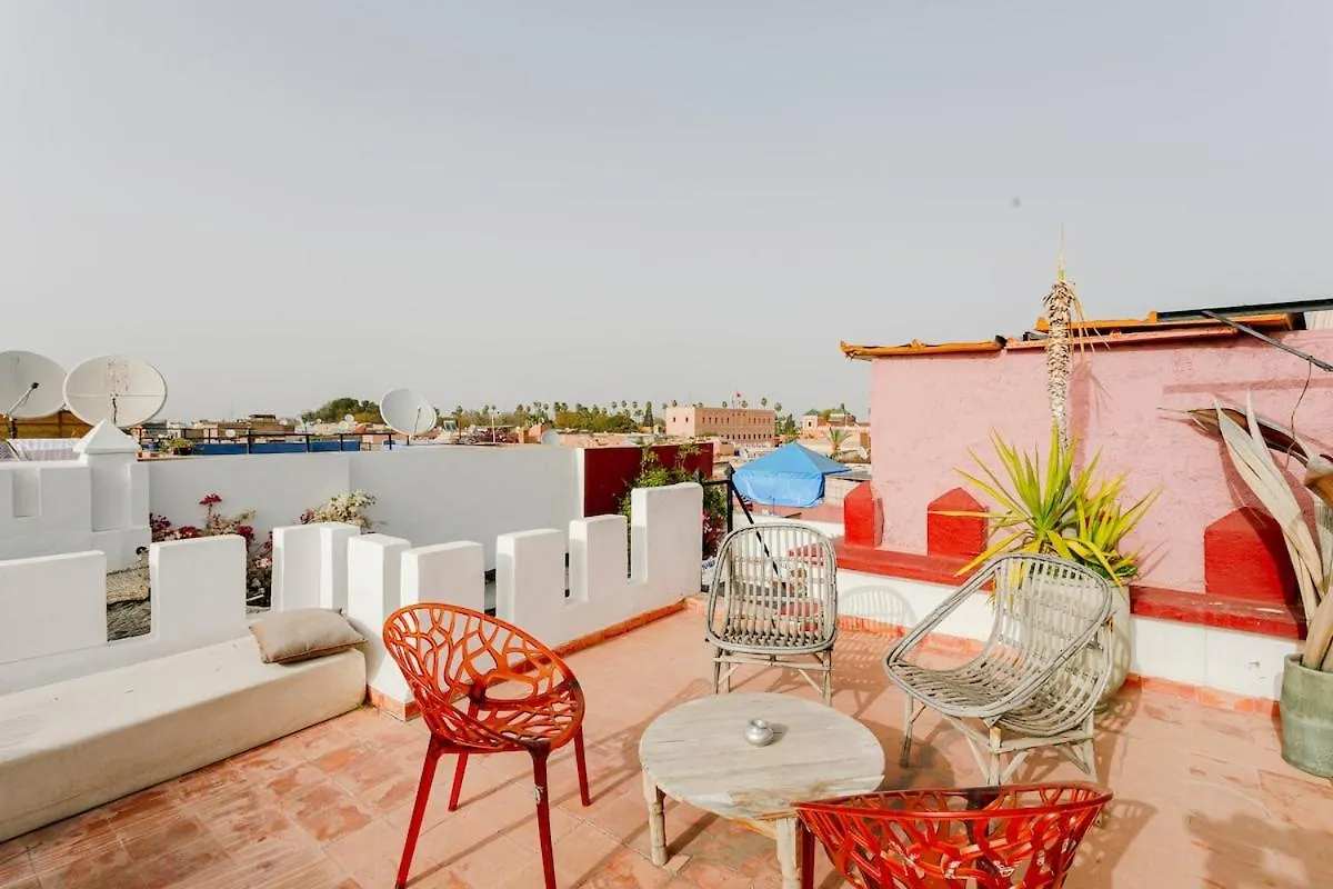 Riad Lou, 5 Bedrooms, Private 12 P, Pool, Hammam Marrakesh Holiday home