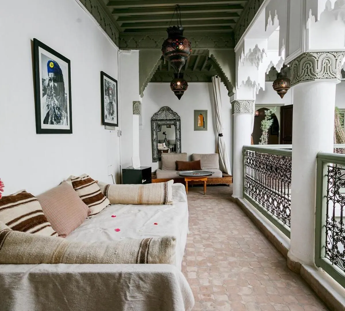 Riad Lou, 5 Bedrooms, Private 12 P, Pool, Hammam Marrakesh Morocco
