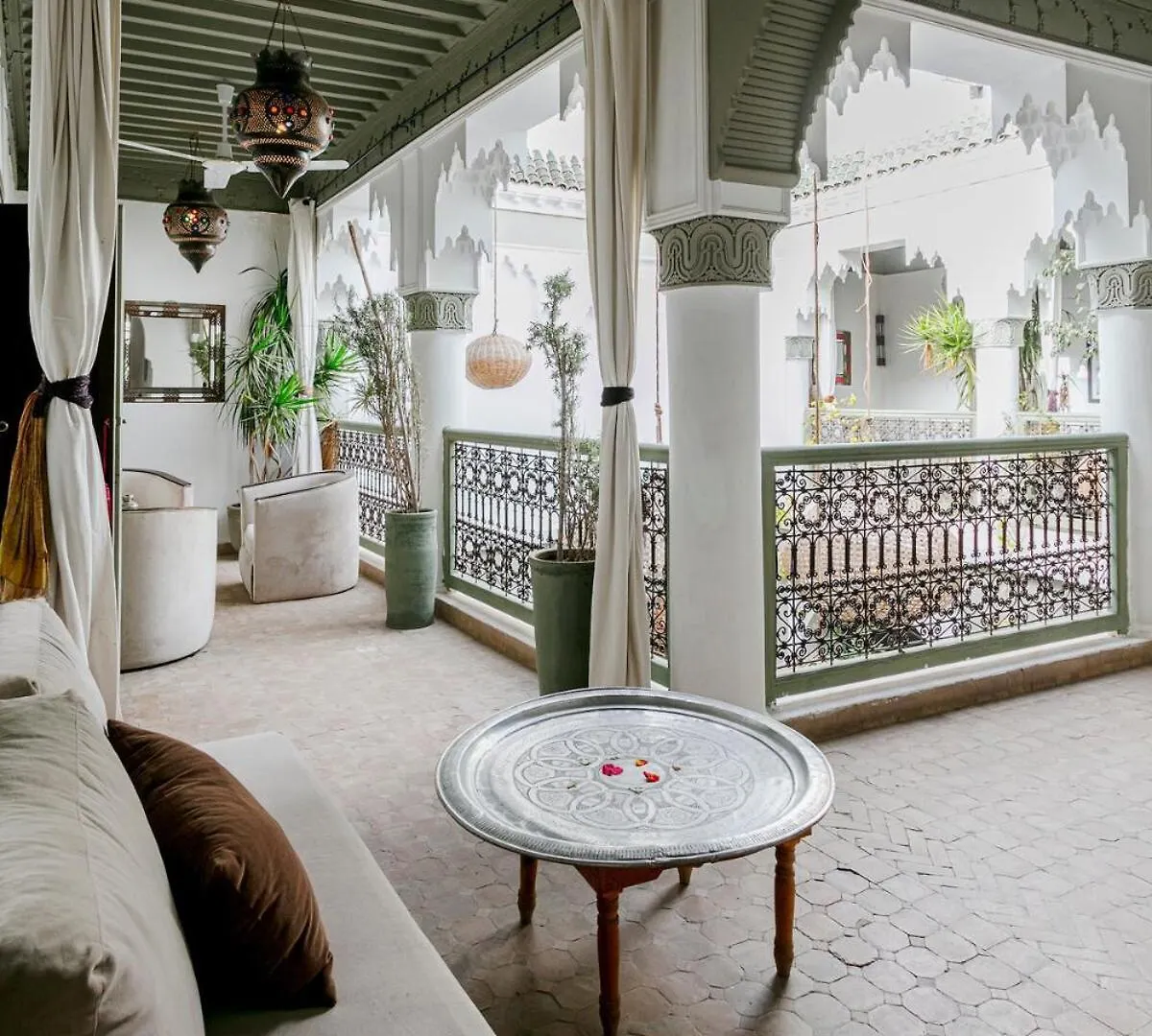Riad Lou, 5 Bedrooms, Private 12 P, Pool, Hammam Marrakesh 0*,