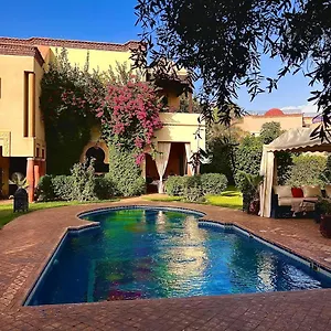  Hébergement de vacances Villa Aalama