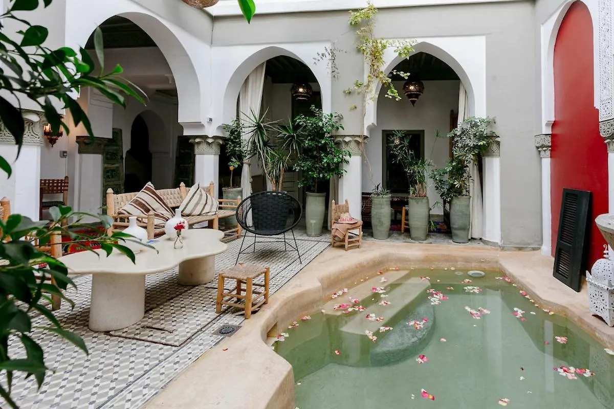 מרקש Riad Lou, 5 Bedrooms, Private 12 P, Pool, Hammam בית נופש